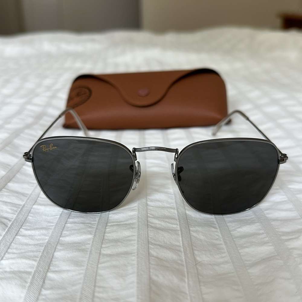 Ray-Ban Unisex 5120 Sunglasses - Picture 2 of 6